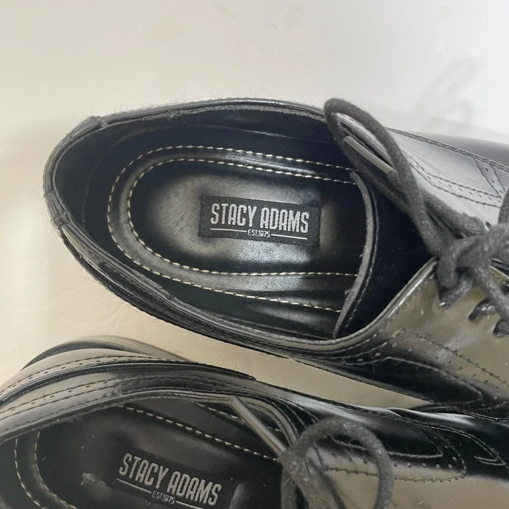 EXCELLENT CONDITION STACY ADAMS SQUARE TOE OXFORDS IN BLACK‎ LEATHER